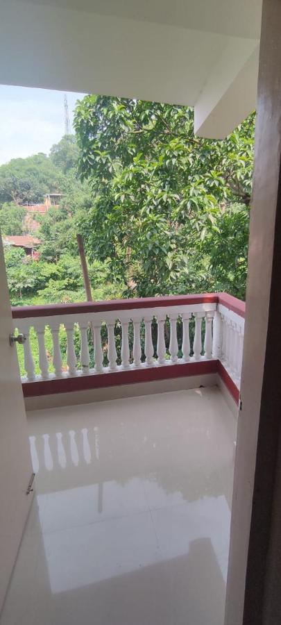 Hilltop Lodge Guwahati Exterior photo