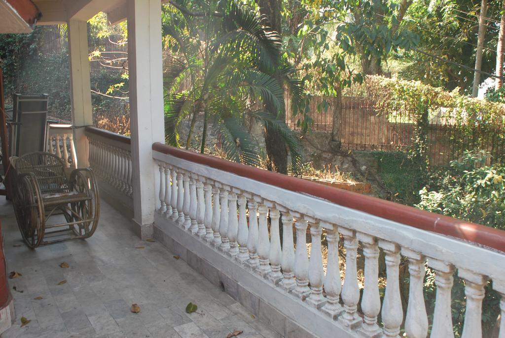 Hilltop Lodge Guwahati Exterior photo